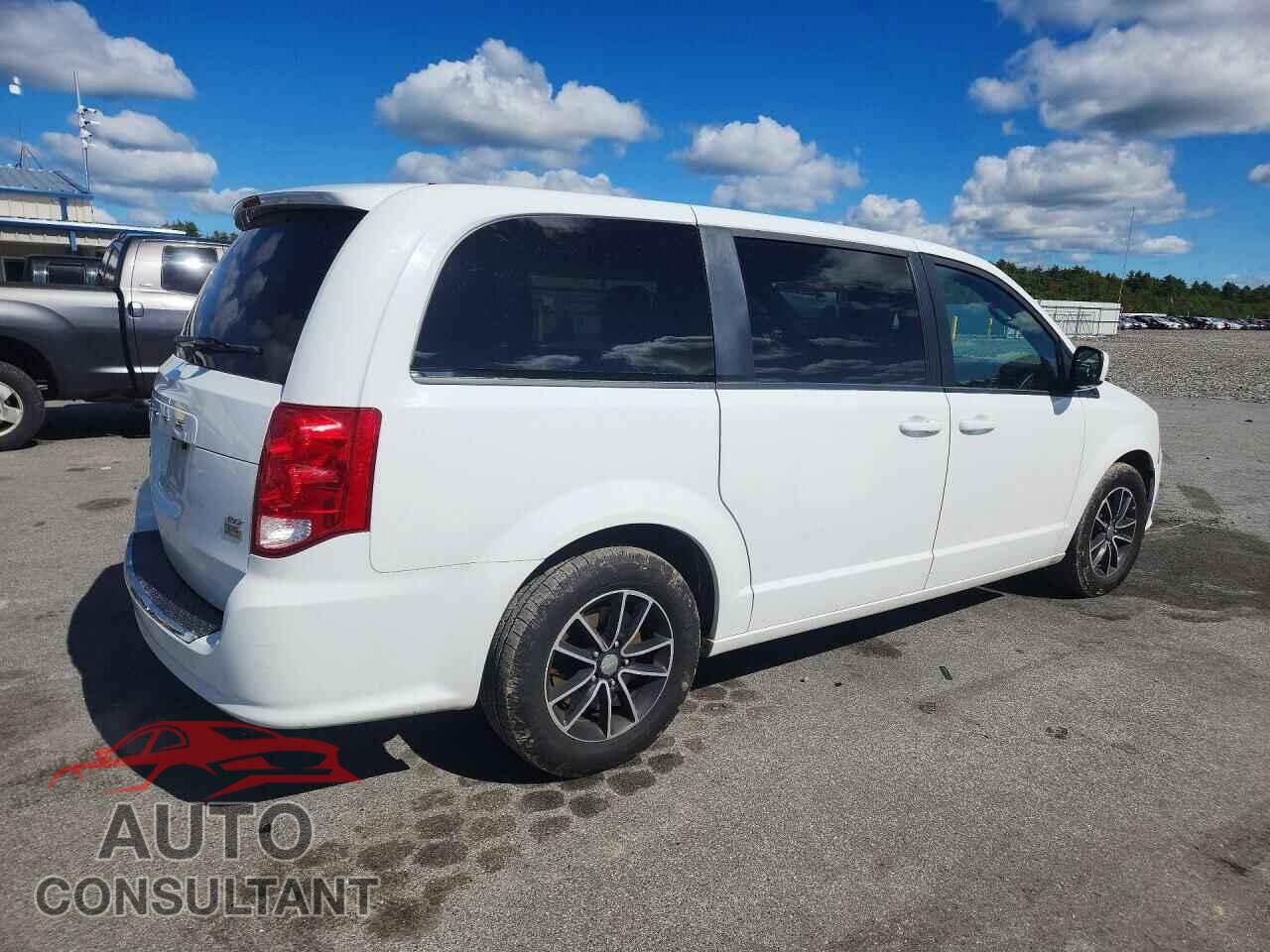 DODGE CARAVAN 2019 - 2C4RDGEG4KR529874