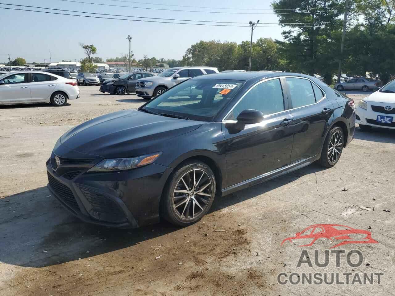 TOYOTA CAMRY 2021 - 4T1G11AK0MU533297
