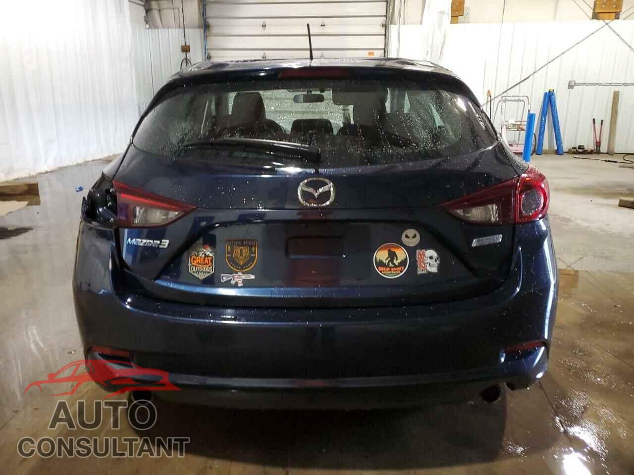 MAZDA 3 2017 - 3MZBN1K76HM149013
