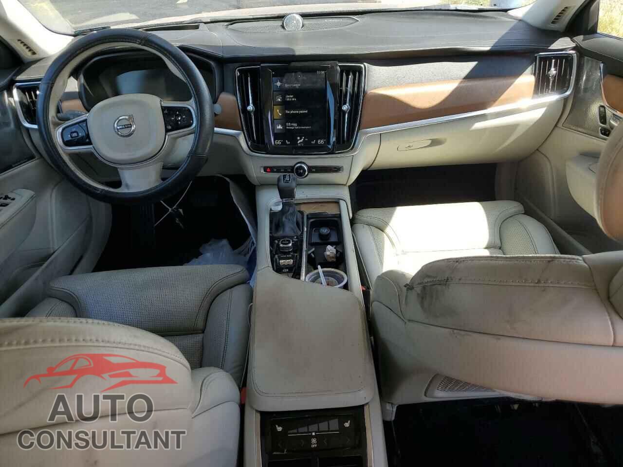 VOLVO S90 2017 - YV1A22ML1H1001561
