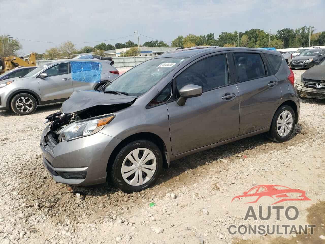 NISSAN VERSA 2018 - 3N1CE2CP0JL358533