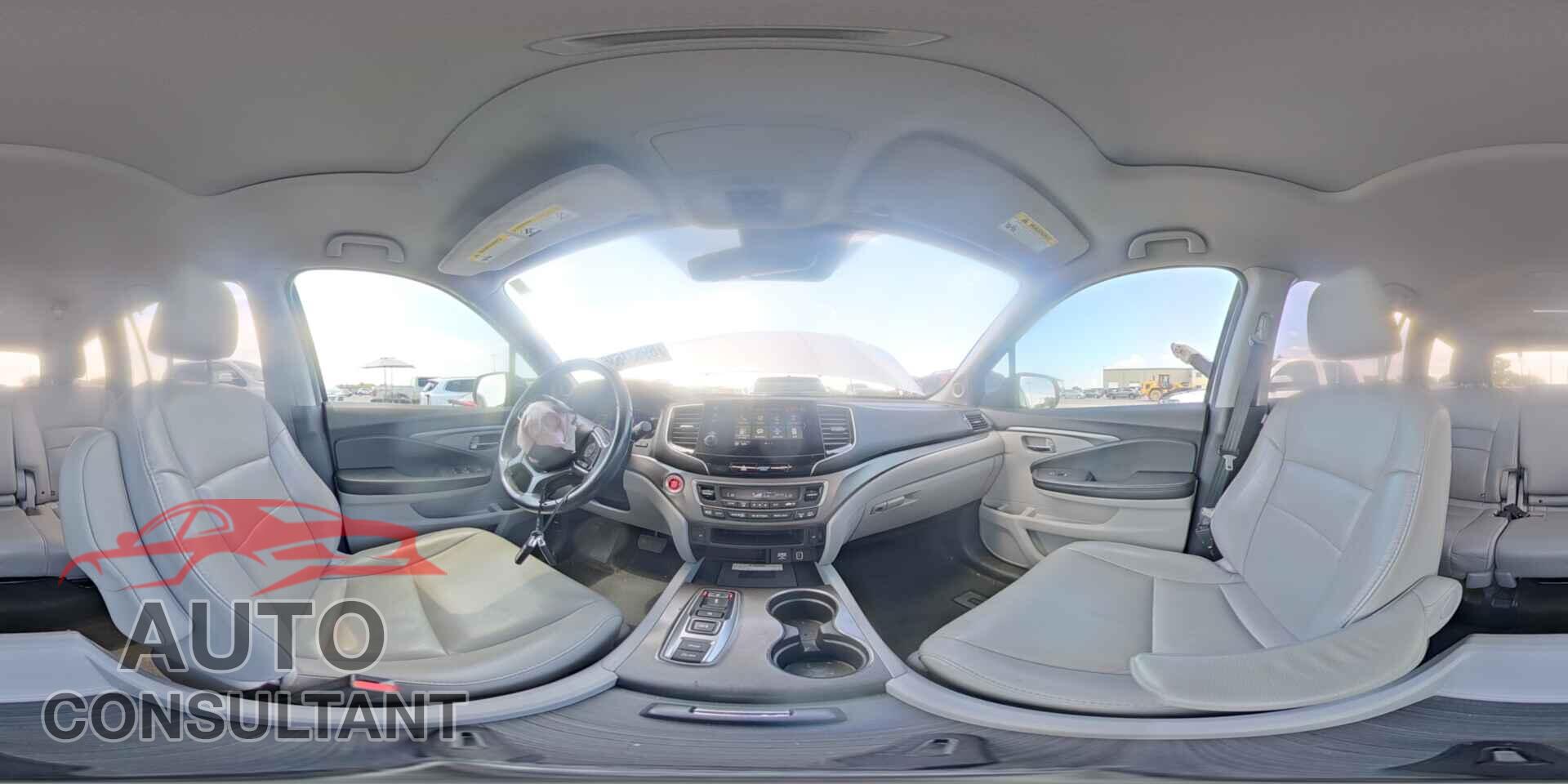 HONDA PILOT 2021 - 5FNYF5H20MB006408