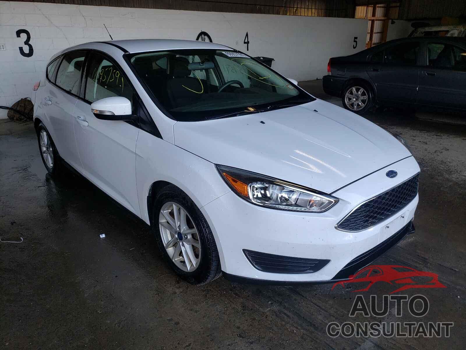 FORD FOCUS 2016 - 1FADP3K23GL384478