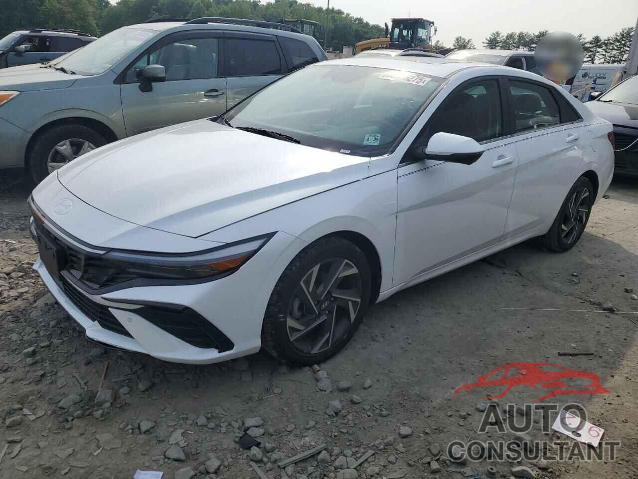 HYUNDAI ELANTRA 2024 - KMHLP4DG3RU663507