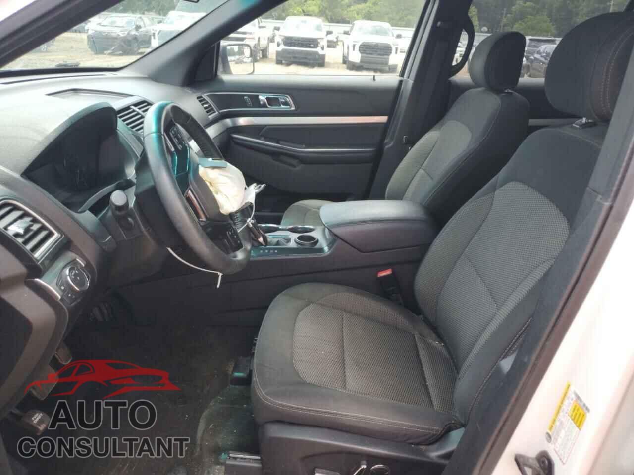 FORD EXPLORER 2017 - 1FM5K7D84HGB43704