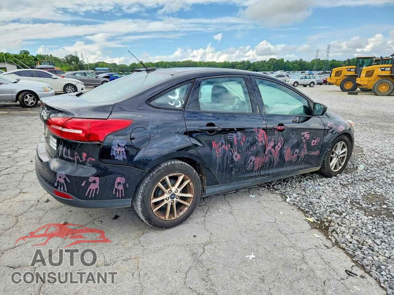 FORD FOCUS 2018 - 1FADP3F28JL284085