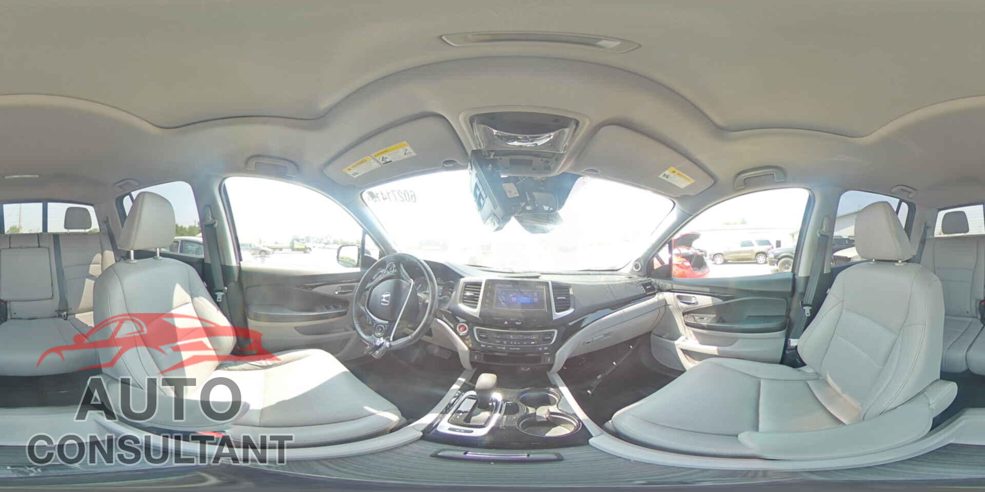 HONDA RIDGELINE 2017 - 5FPYK3F74HB039715