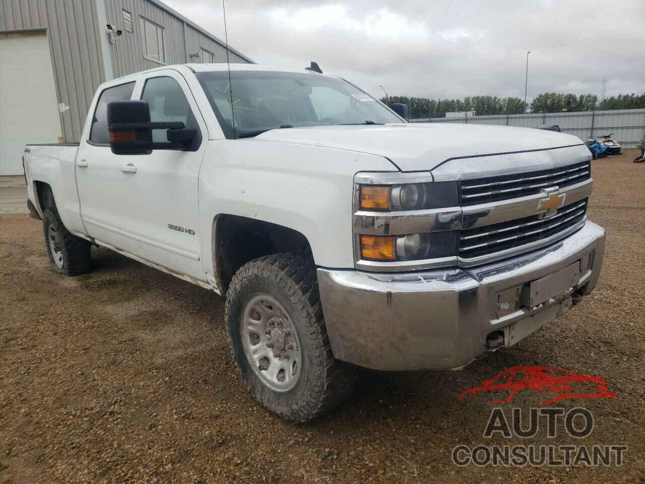 CHEVROLET SILVERADO 2018 - 1GC4KZCG7JF245885