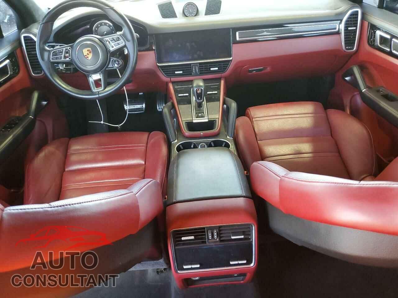 PORSCHE CAYENNE 2019 - WP1AF2AY8KDA80340