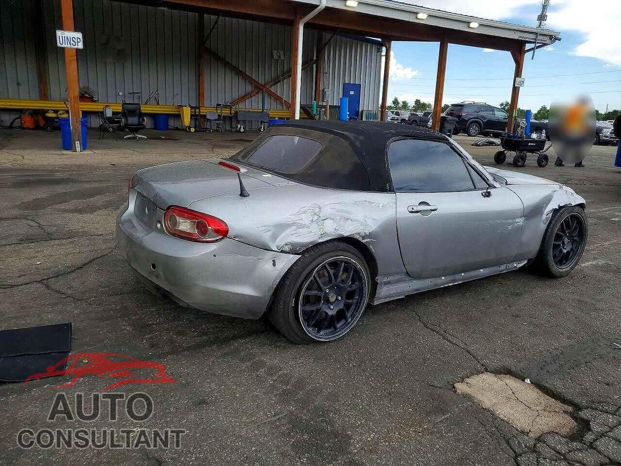 MAZDA MX5 2013 - JM1NC2JF7D0231124