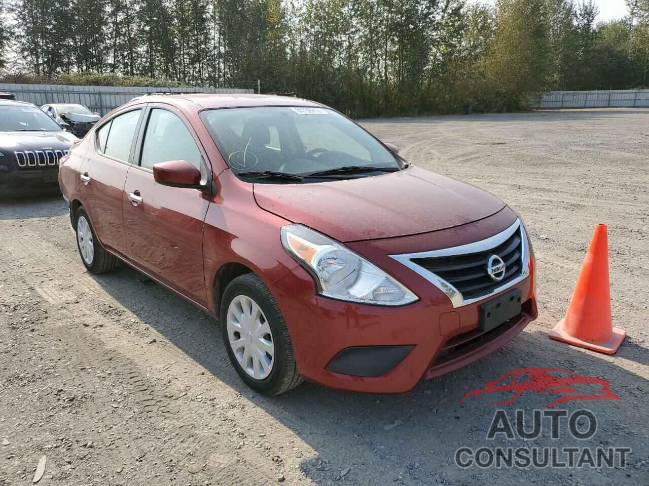 NISSAN VERSA 2018 - 3N1CN7AP7JL861847