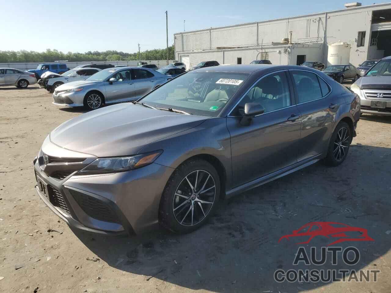 TOYOTA CAMRY 2023 - 4T1G11AKXPU767600