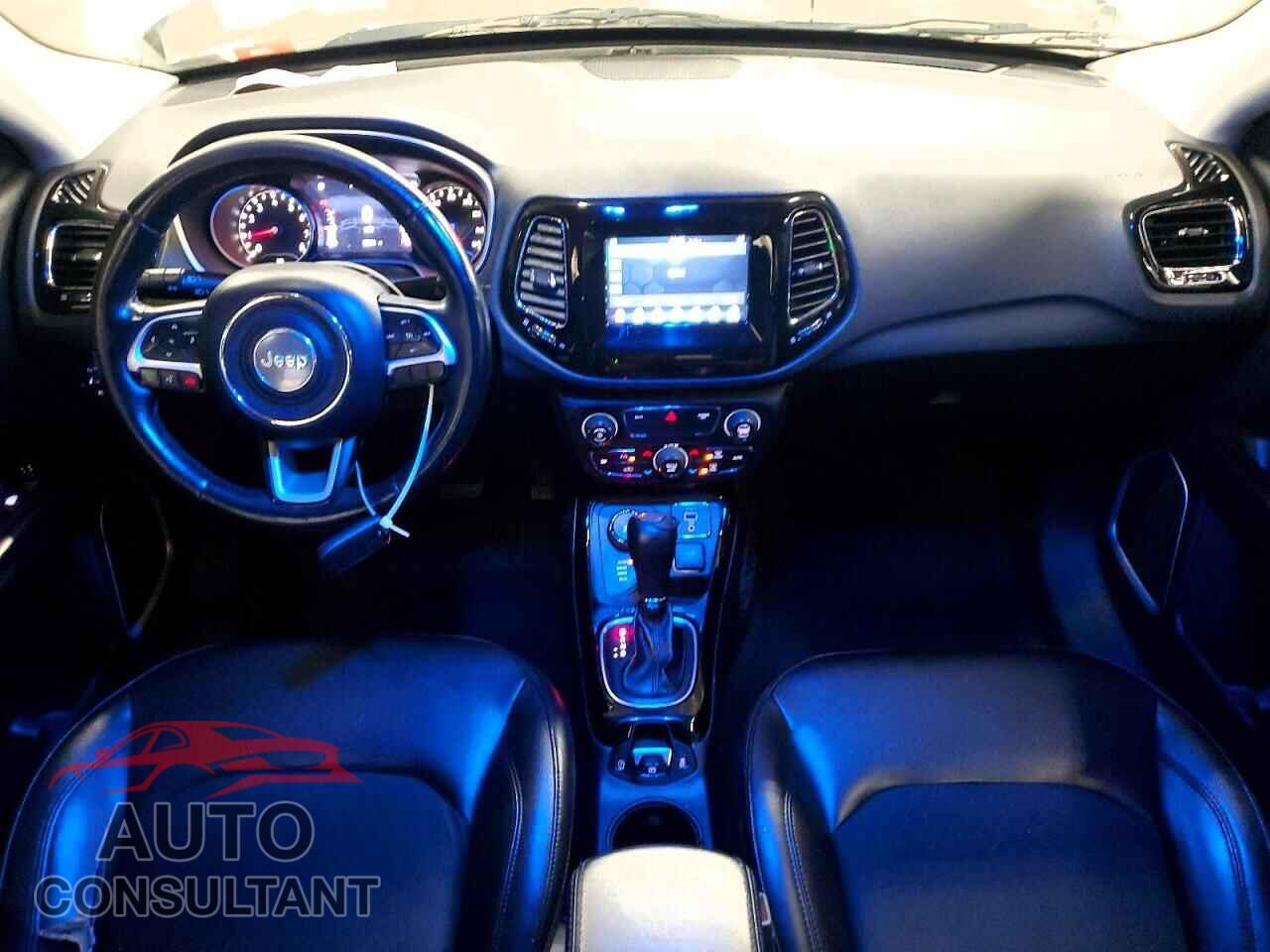 JEEP COMPASS 2019 - 3C4NJDBB4KT772418