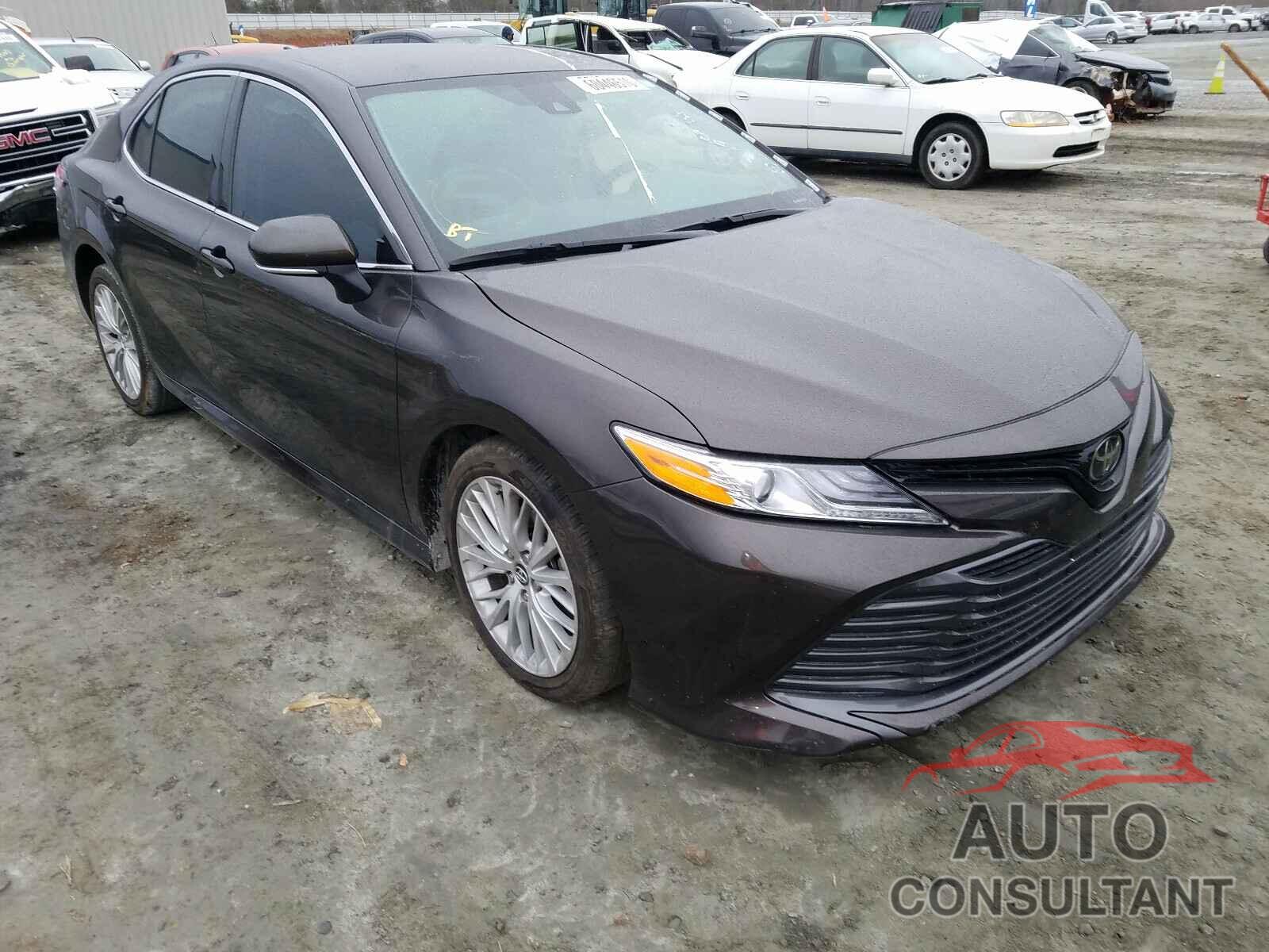 TOYOTA CAMRY 2019 - 4T1B11HK9KU703587