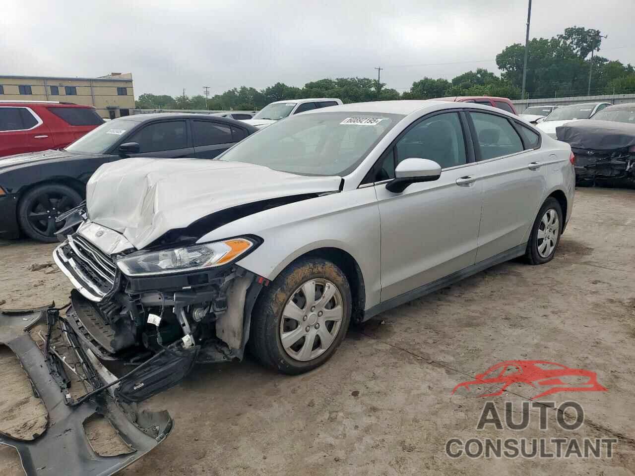 FORD FUSION 2013 - 3FA6P0G72DR142127