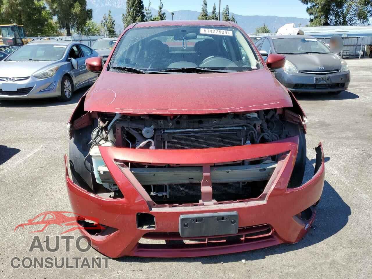 NISSAN VERSA 2018 - 3N1CN7AP6JL856400
