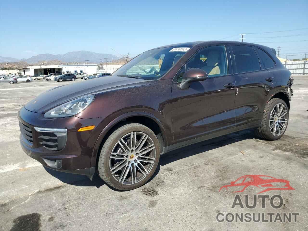 PORSCHE CAYENNE 2018 - WP1AA2A28JKA01026