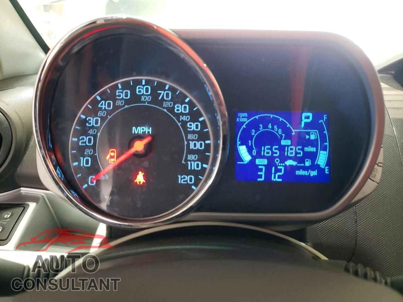 CHEVROLET SPARK 2015 - KL8CB6S96FC737953