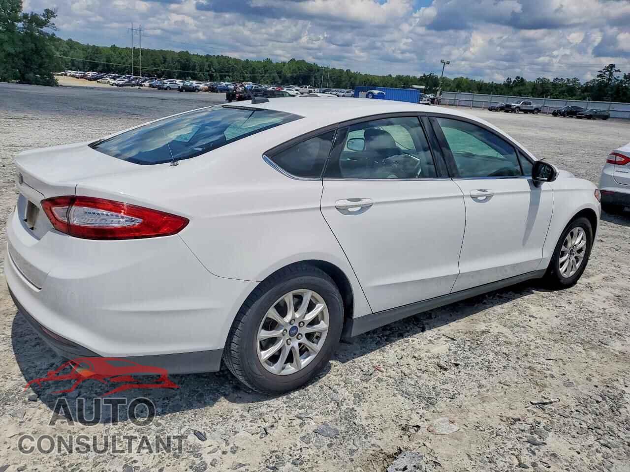 FORD FUSION 2015 - 1FA6P0G75F5111847