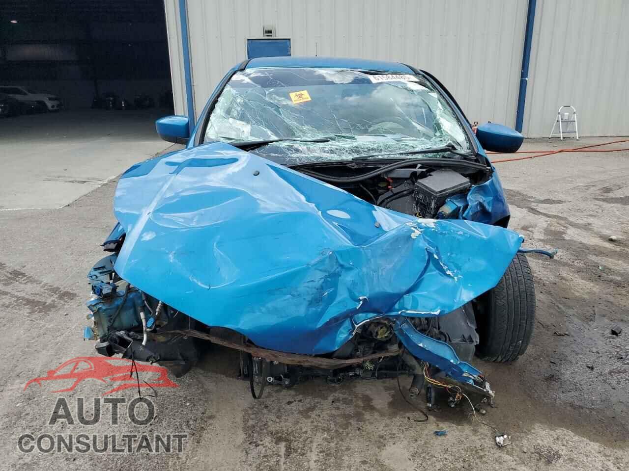 FORD FOCUS 2012 - 1FAHP3K24CL457241