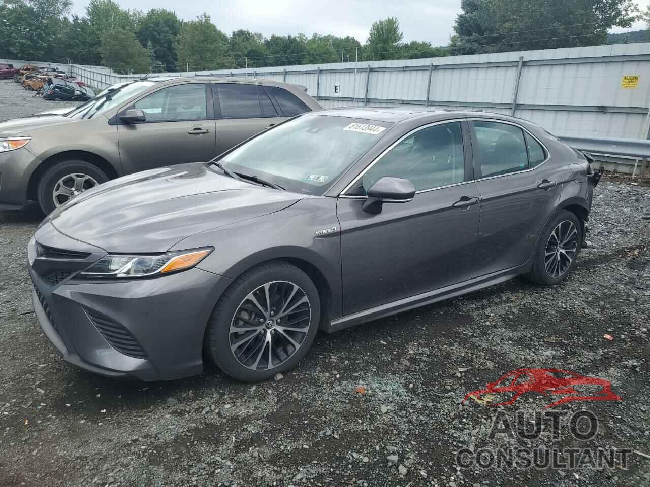 TOYOTA CAMRY 2018 - 4T1B21HK4JU509139