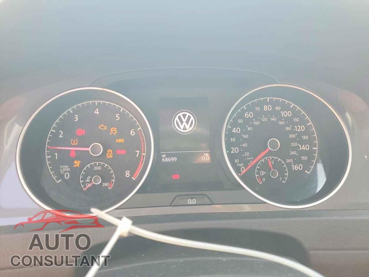 VOLKSWAGEN GOLF 2017 - 3VWH17AU0HM521008
