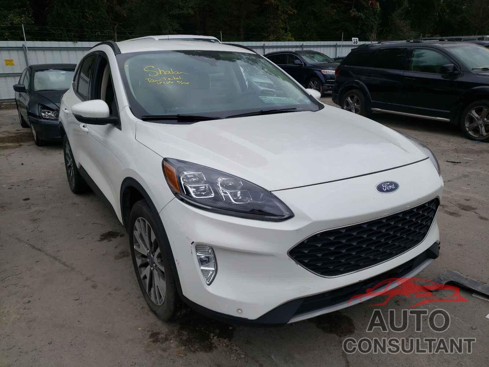 FORD ESCAPE 2020 - 1FMCU9J93LUB17339