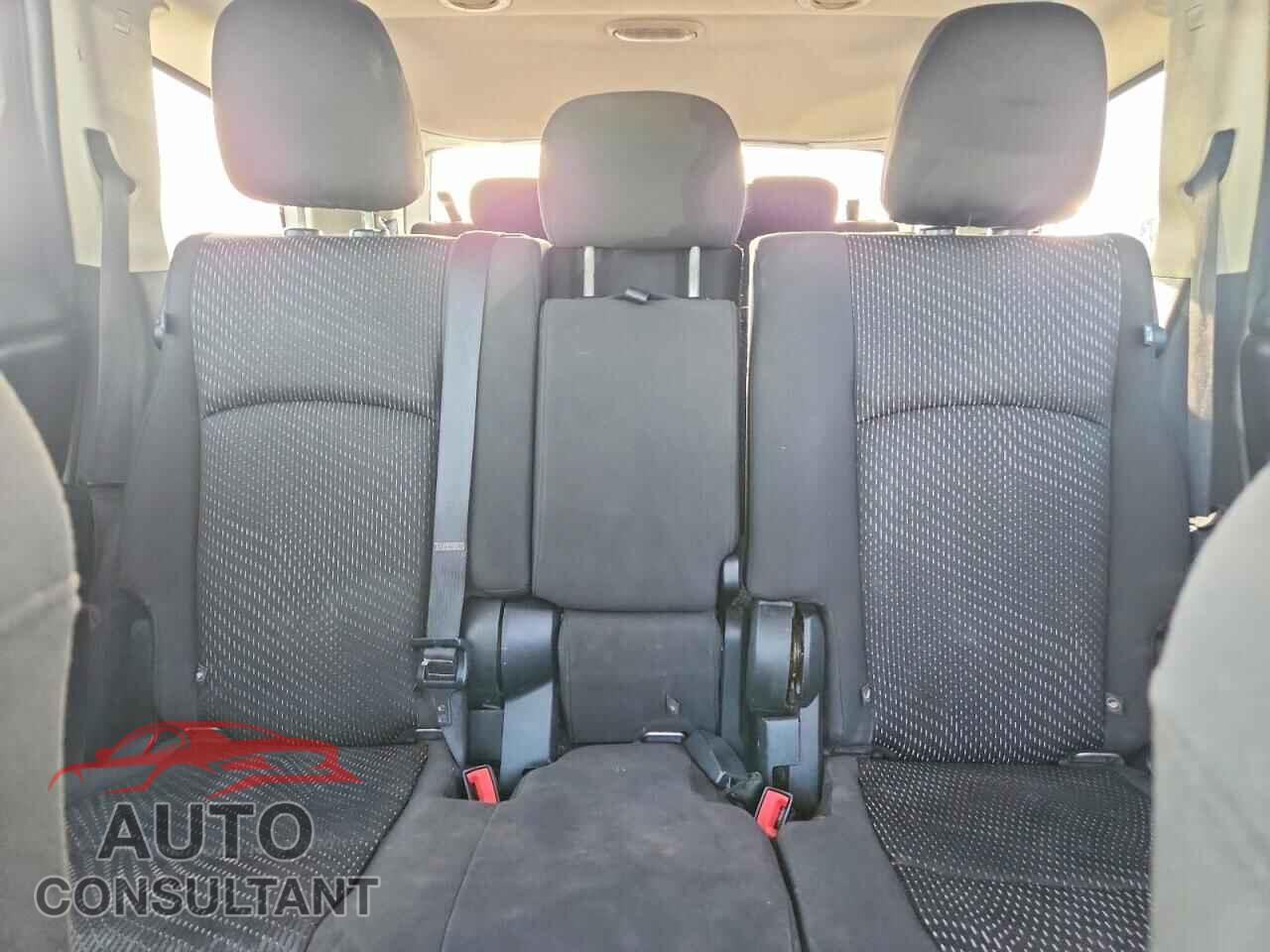 DODGE JOURNEY 2017 - 3C4PDCAB5HT553018