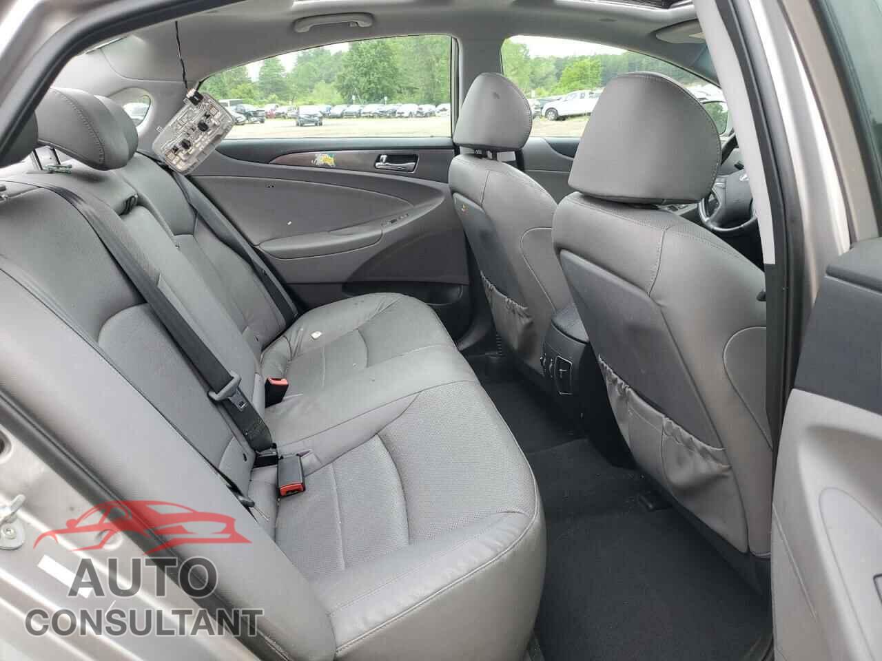 HYUNDAI SONATA 2012 - KMHEC4A46CA020995