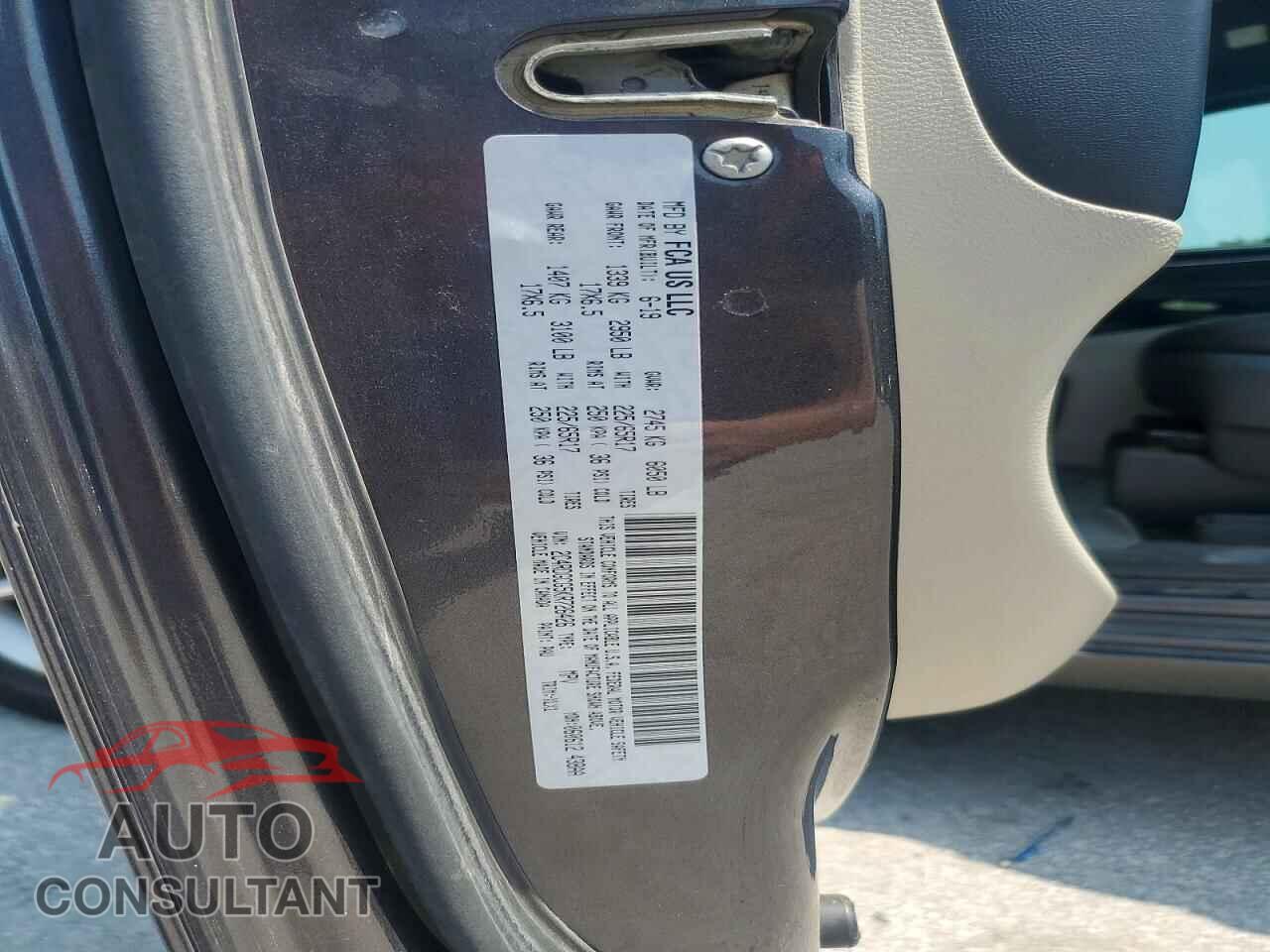 DODGE CARAVAN 2019 - 2C4RDGCG5KR726426