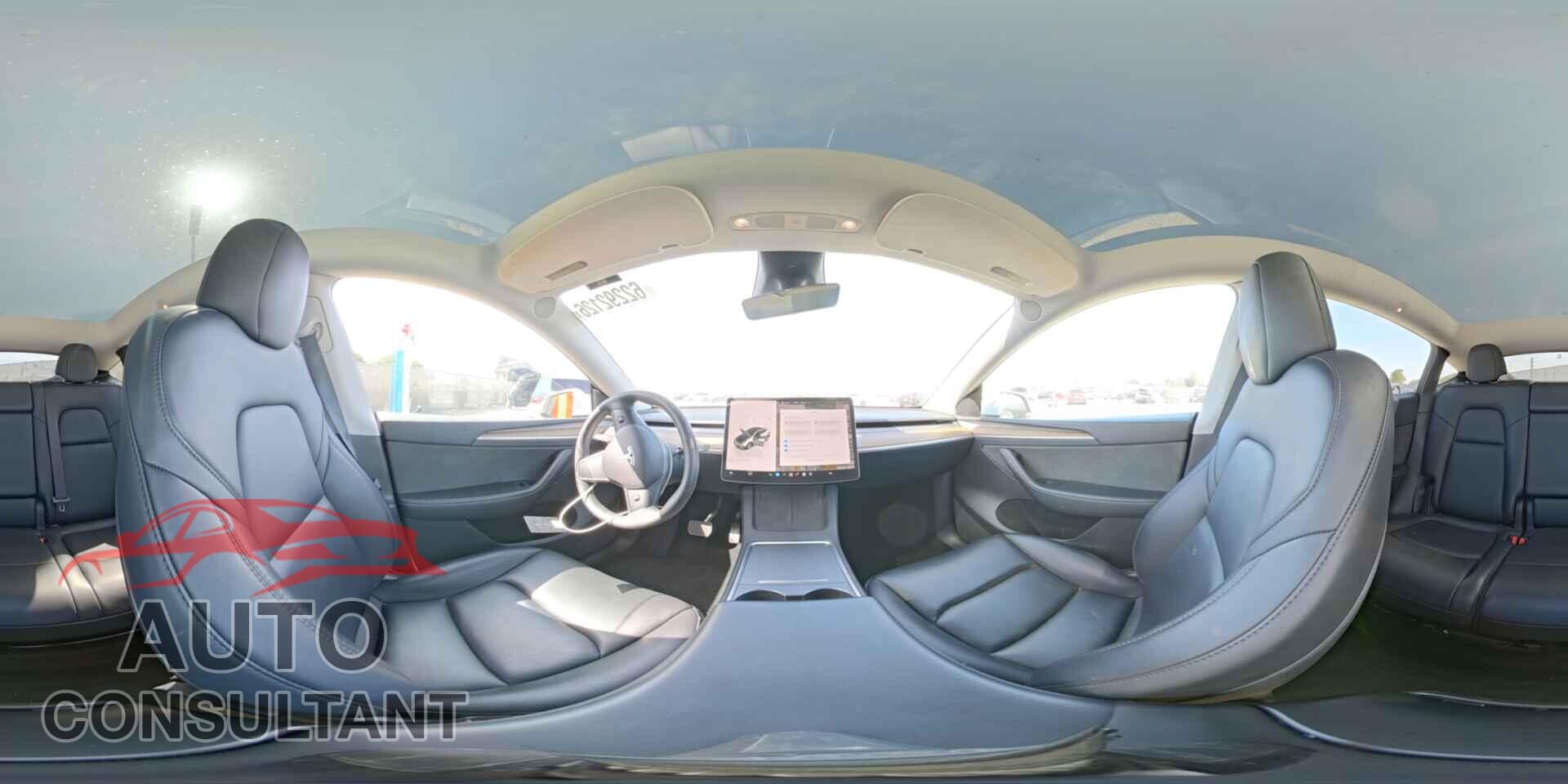 TESLA MODEL Y 2024 - 7SAYGAEEXRF004602