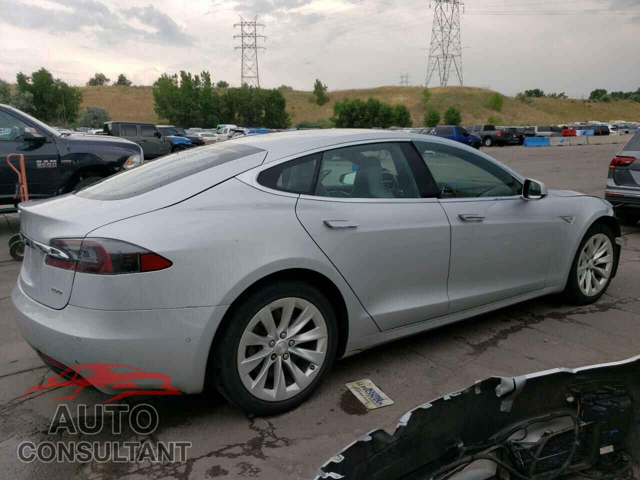 TESLA MODEL S 2016 - 5YJSA1E20GF150014