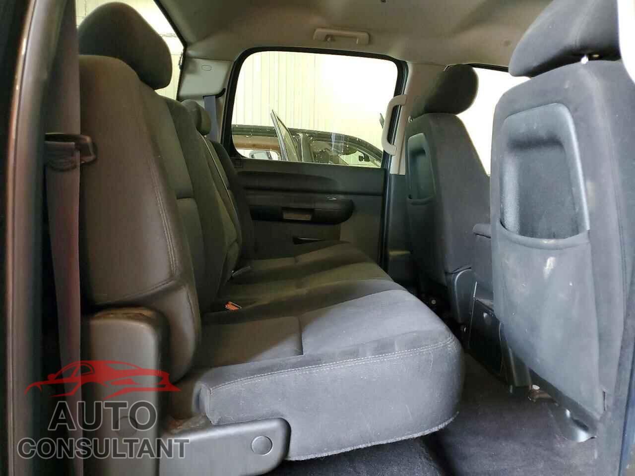 CHEVROLET SILVERADO 2011 - 3GCPKSE30BG206182