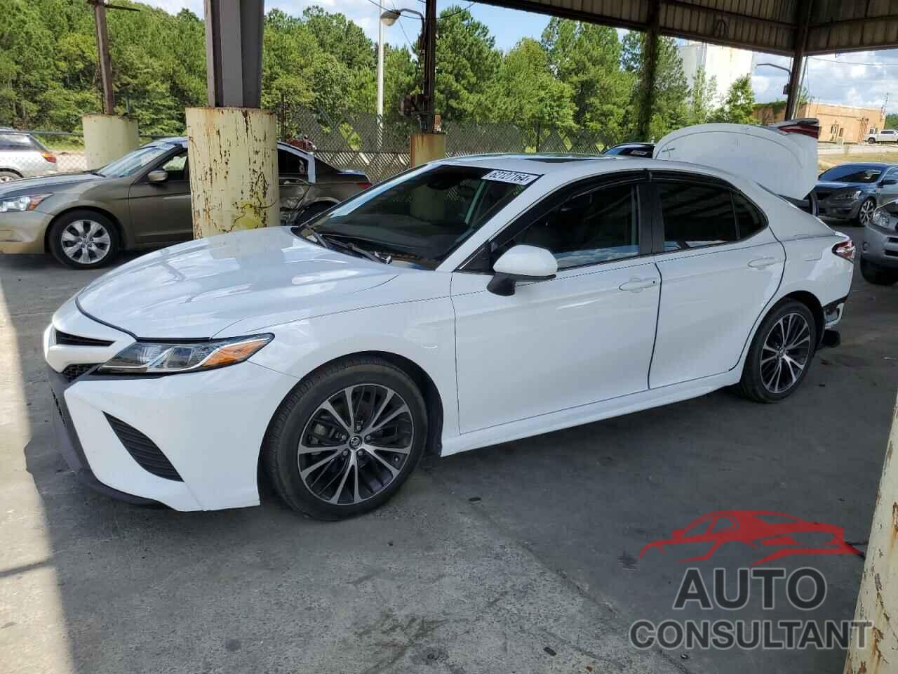TOYOTA CAMRY 2020 - 4T1G11AK6LU938305