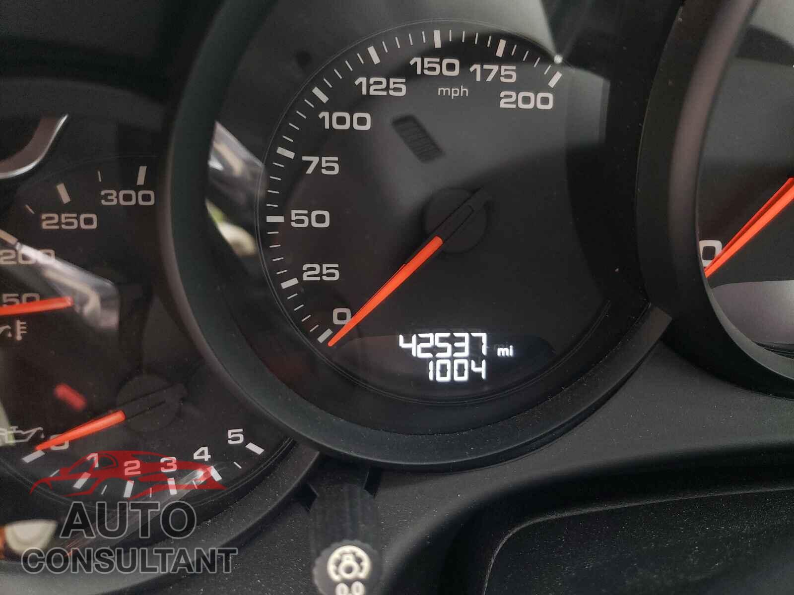 PORSCHE 911 2017 - WP0CA2A92HS141784