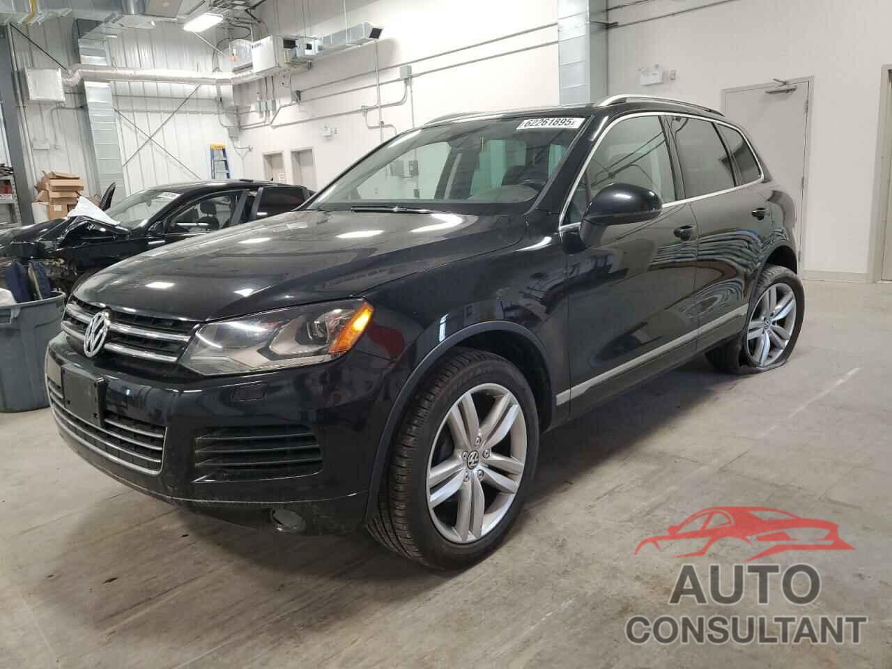 VOLKSWAGEN TOUAREG 2013 - WVGDF9BP7DD000957