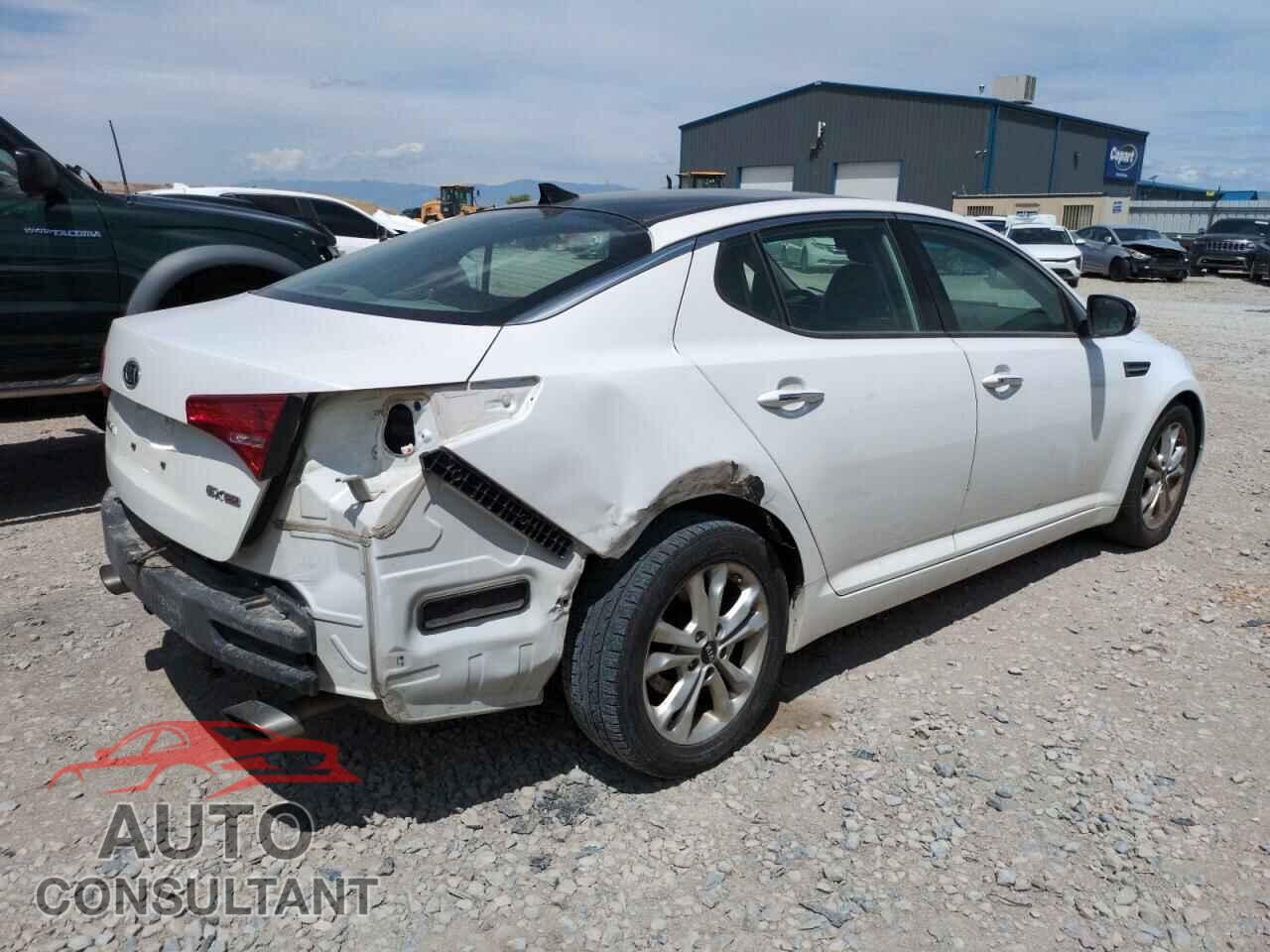 KIA OPTIMA 2011 - KNAGN4A78B5128086