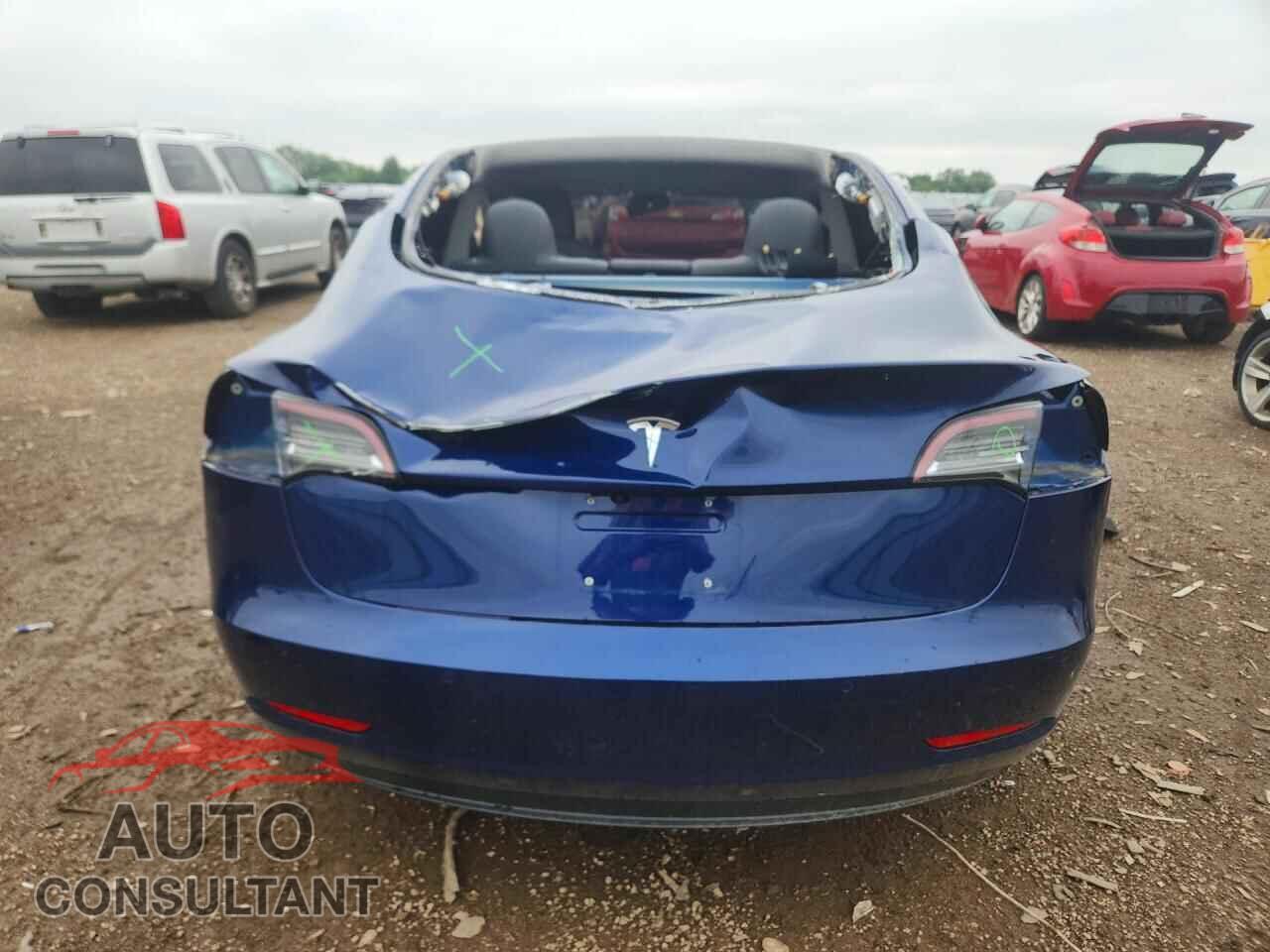 TESLA MODEL 3 2018 - 5YJ3E1EAXJF019518