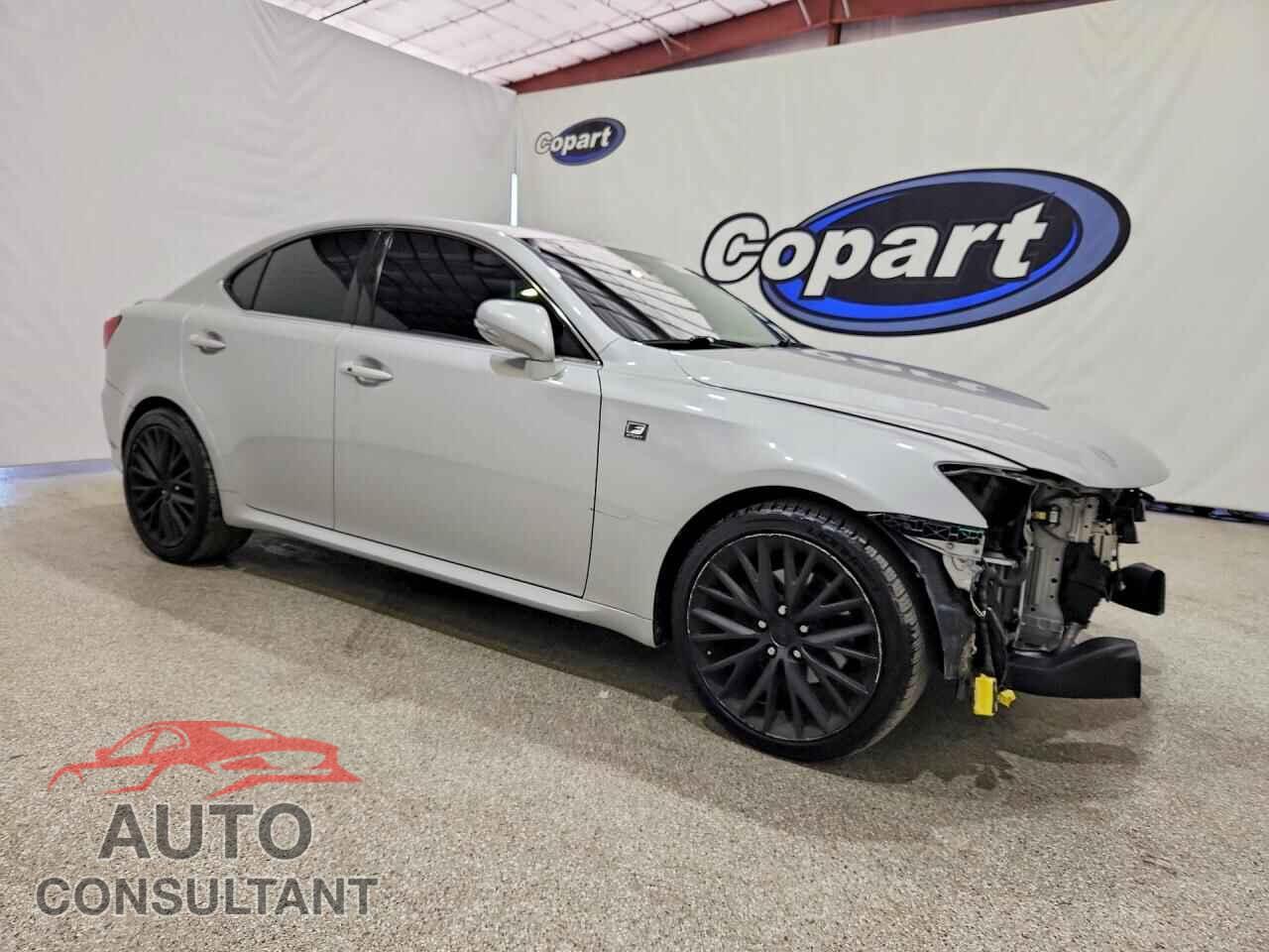 LEXUS IS 2011 - JTHBF5C24B2101369