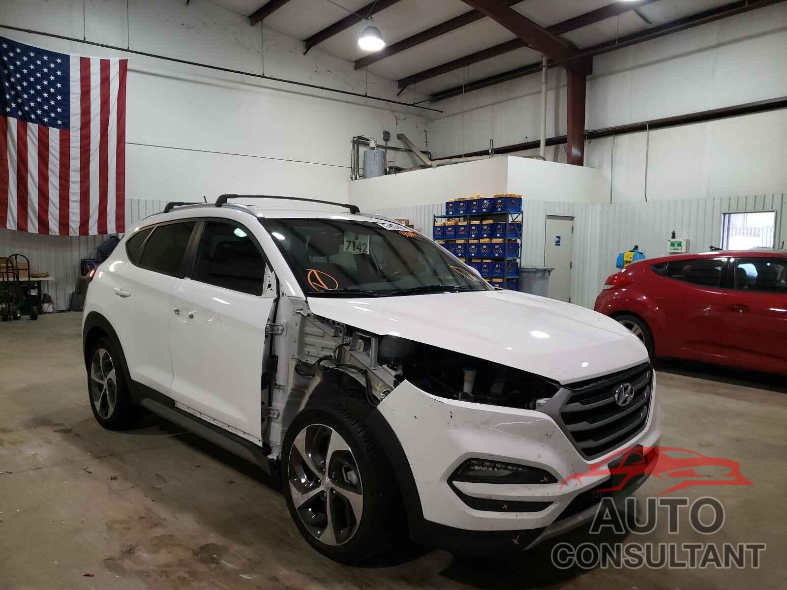 HYUNDAI TUCSON 2017 - KM8J3CA29HU310144