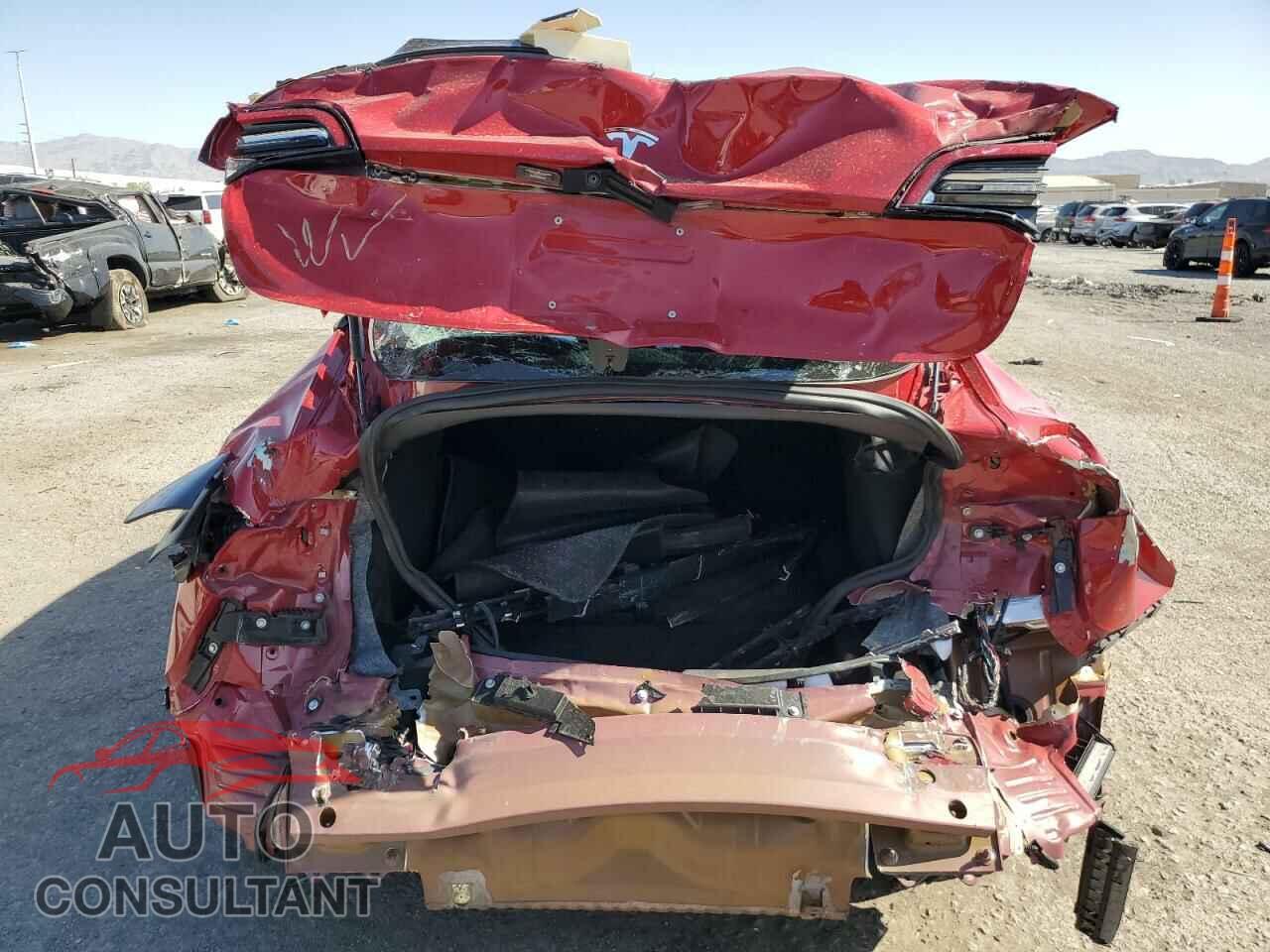 TESLA MODEL 3 2018 - 5YJ3E1EAXJF049456