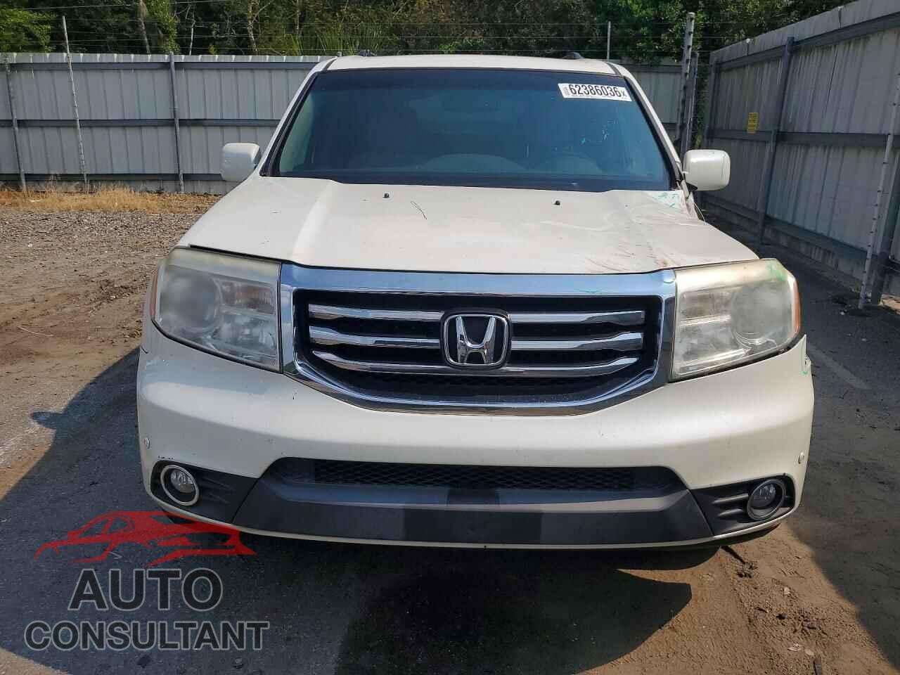HONDA PILOT 2012 - 5FNYF3H94CB033157