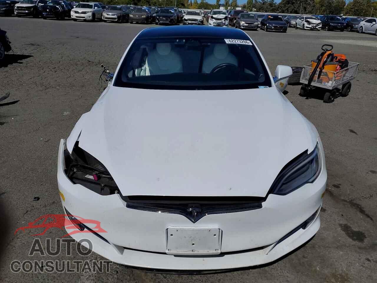 TESLA MODEL S 2020 - 5YJSA1E27LF415814