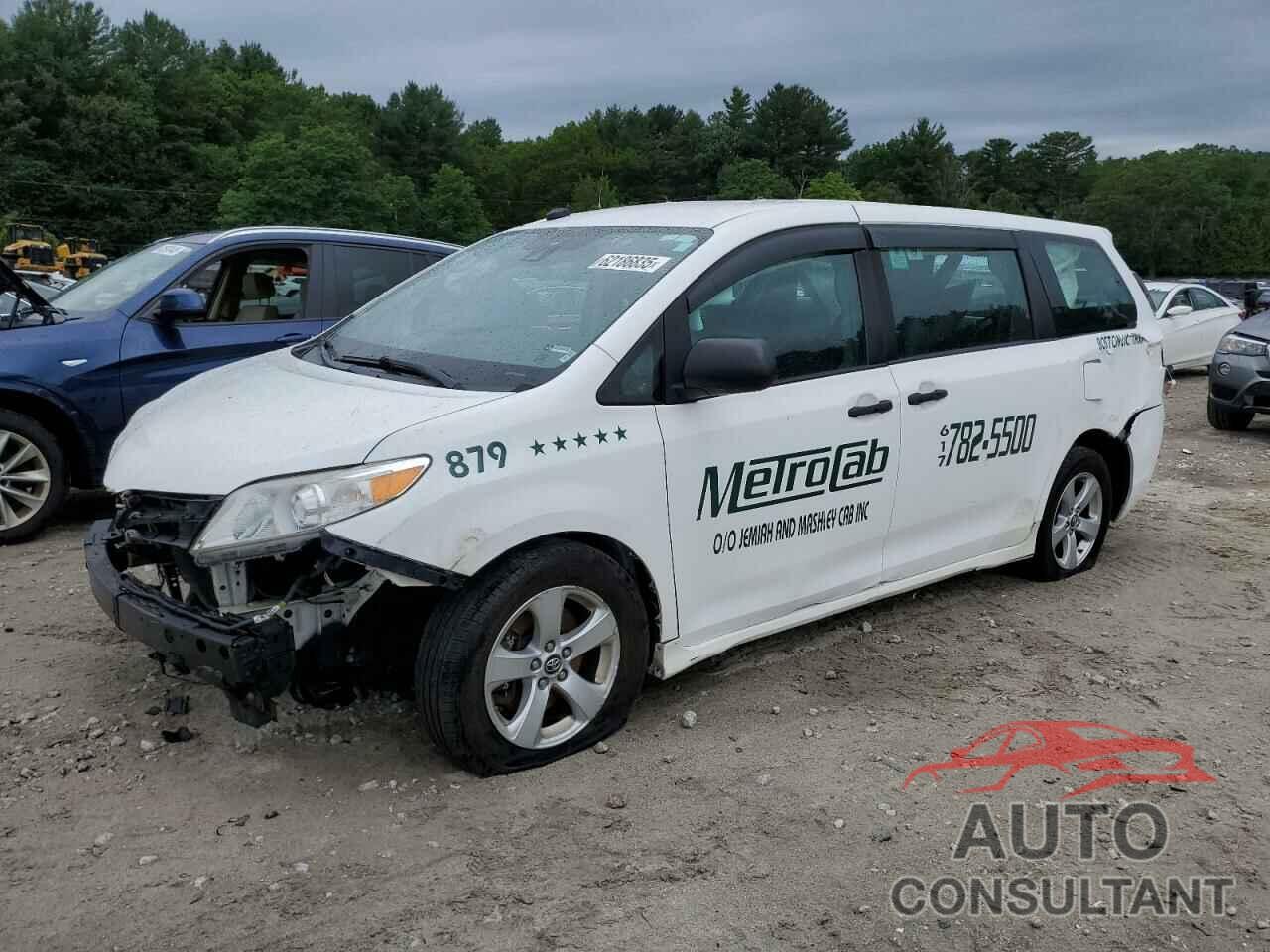 TOYOTA SIENNA 2018 - 5TDZZ3DC4JS943140