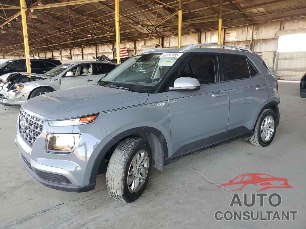 HYUNDAI VENUE 2020 - KMHRC8A30LU038150