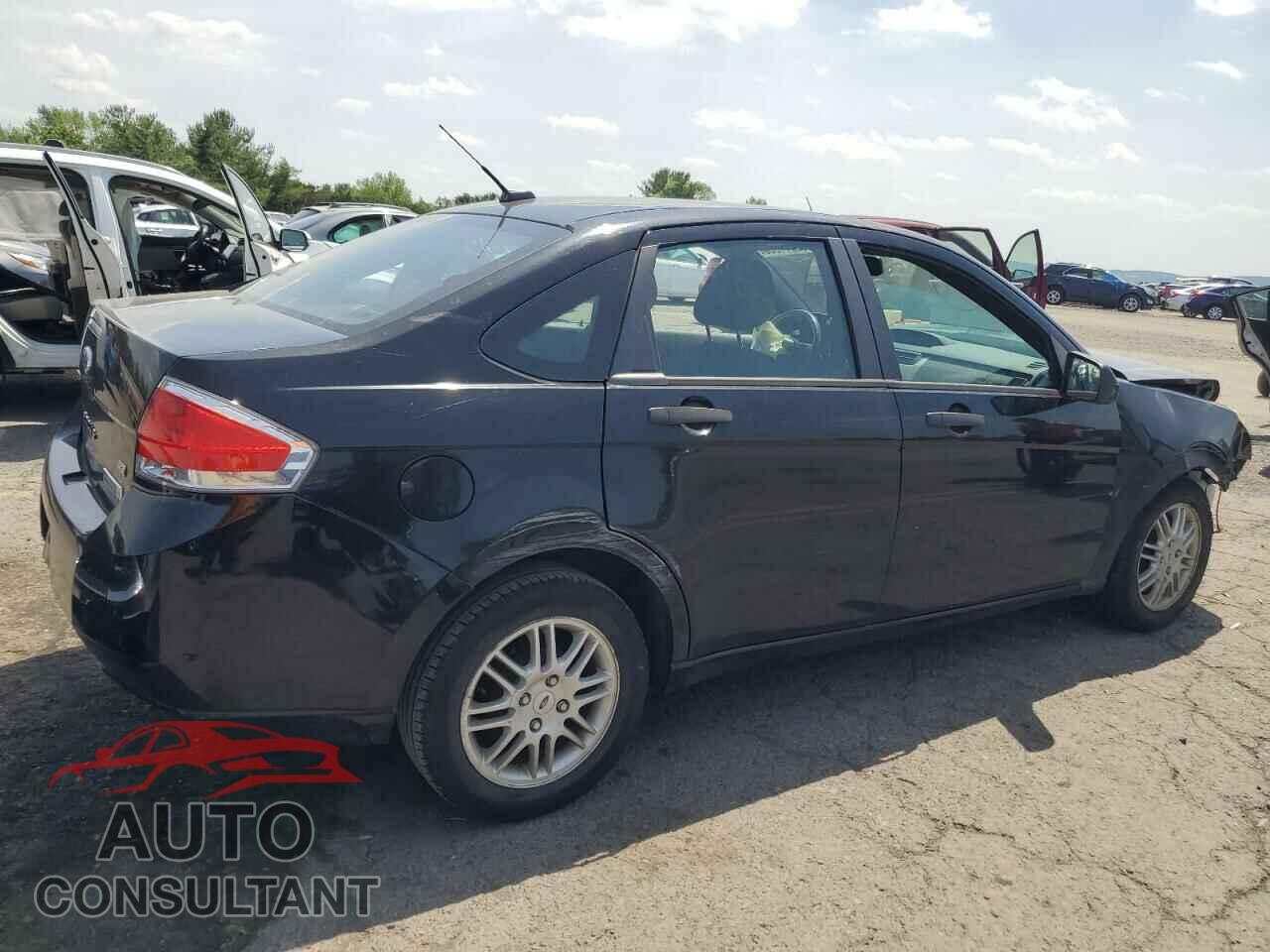 FORD FOCUS 2011 - 1FAHP3FN4BW100532