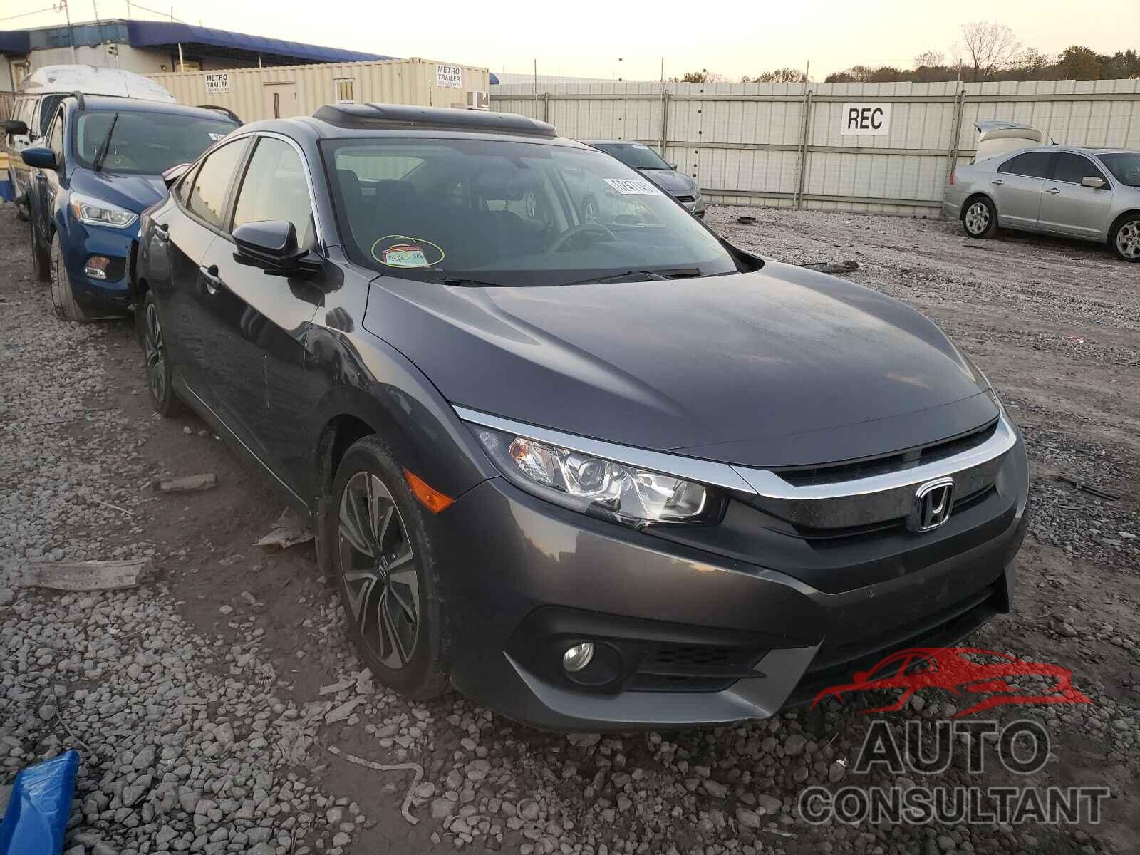 HONDA CIVIC 2018 - JHMFC1F36JX022388