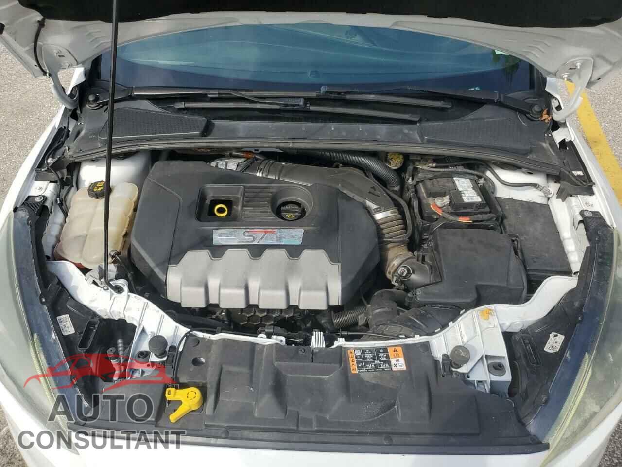 FORD FOCUS 2017 - 1FADP3L93HL276889