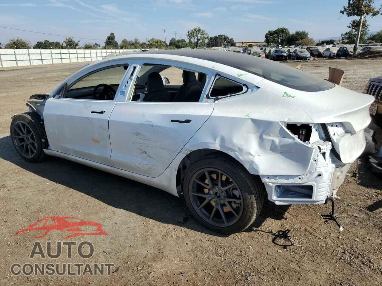 TESLA MODEL 3 2023 - 5YJ3E1EA9PF542716