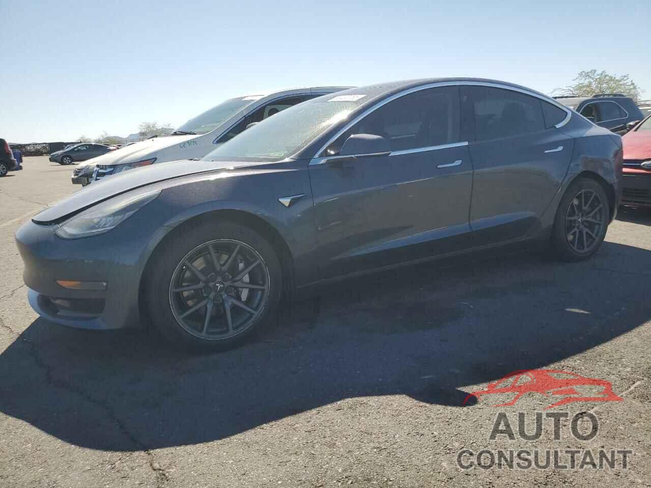 TESLA MODEL 3 2018 - 5YJ3E1EA9JF052042